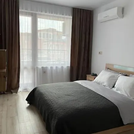 New And Stylish Tuthon Apartament Pomorie