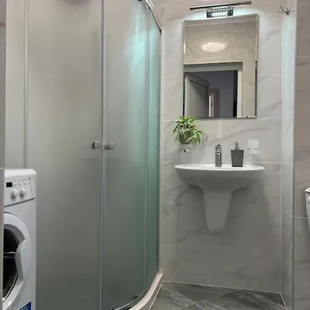 Apartamento New And Stylish Tuthon Pomorie