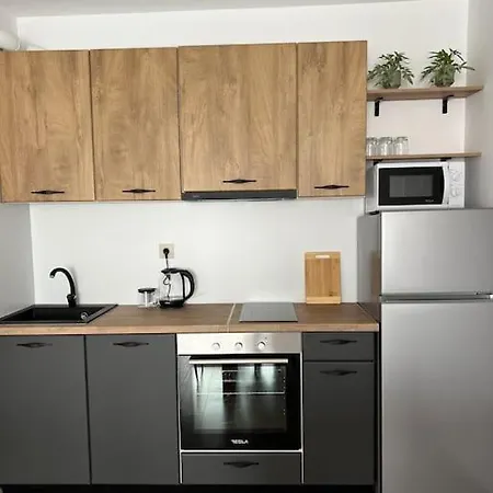 New And Stylish Tuthon Appartement